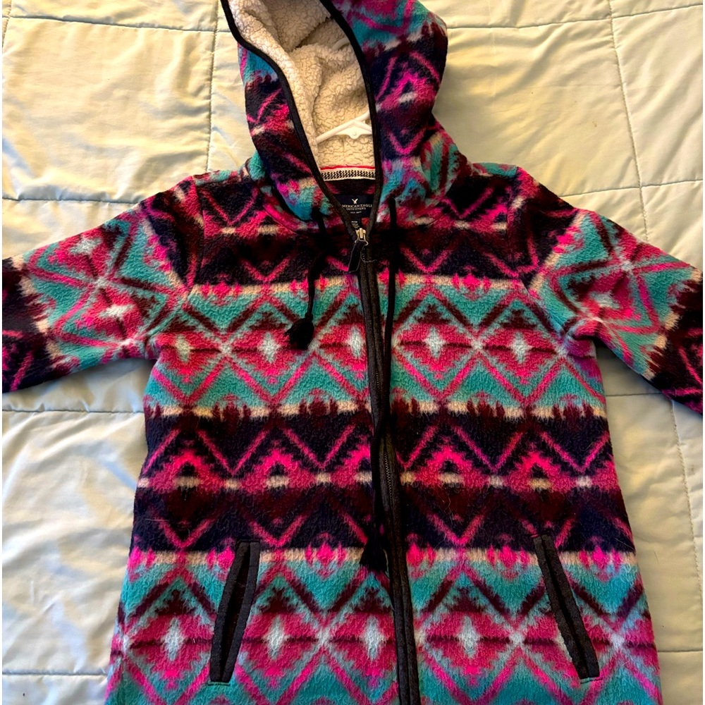 Pink and black Aztec print hoodie jacket American eagle, size Medium
